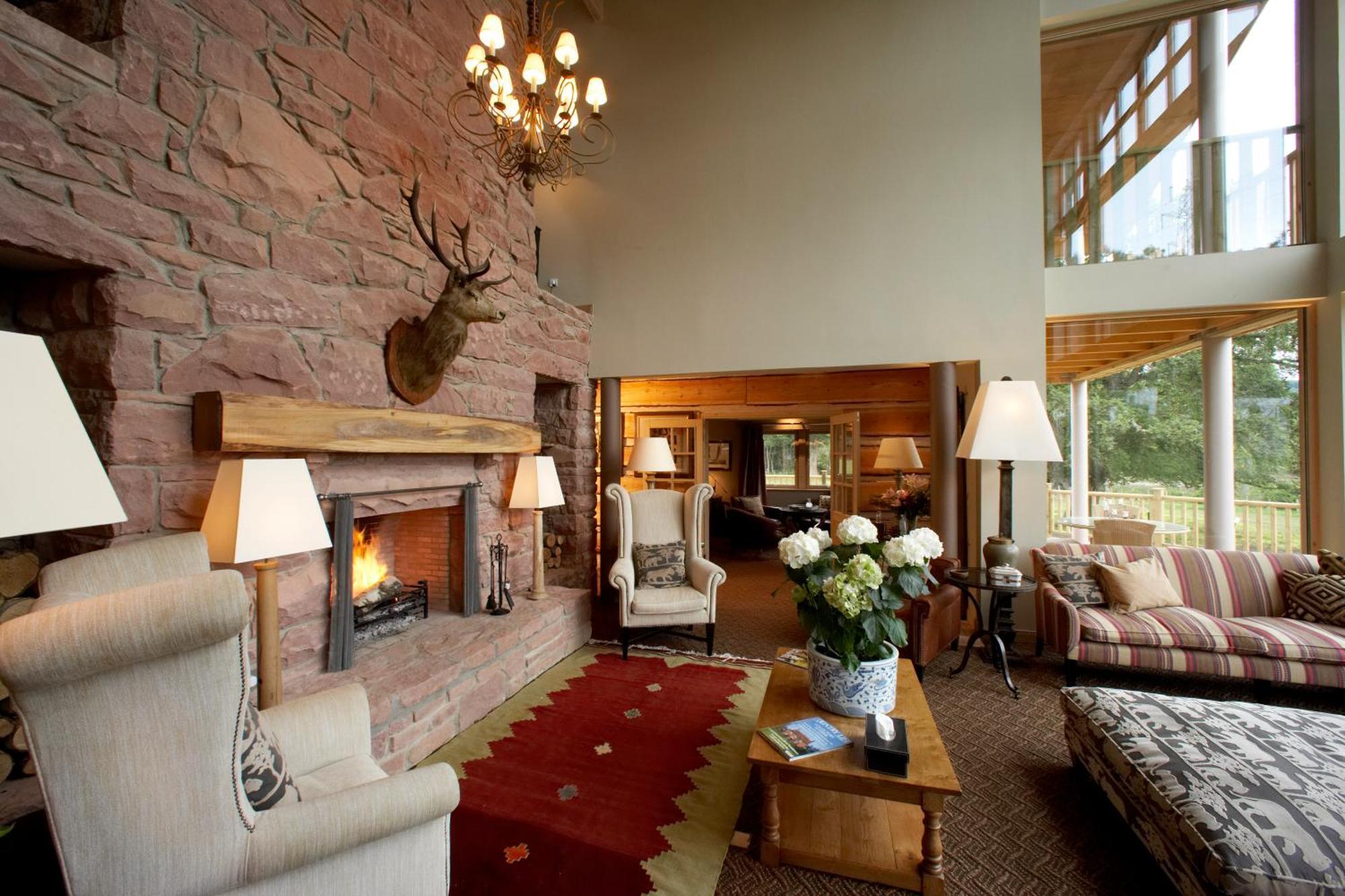 Ness Castle Lodges Inverness Ngoại thất bức ảnh